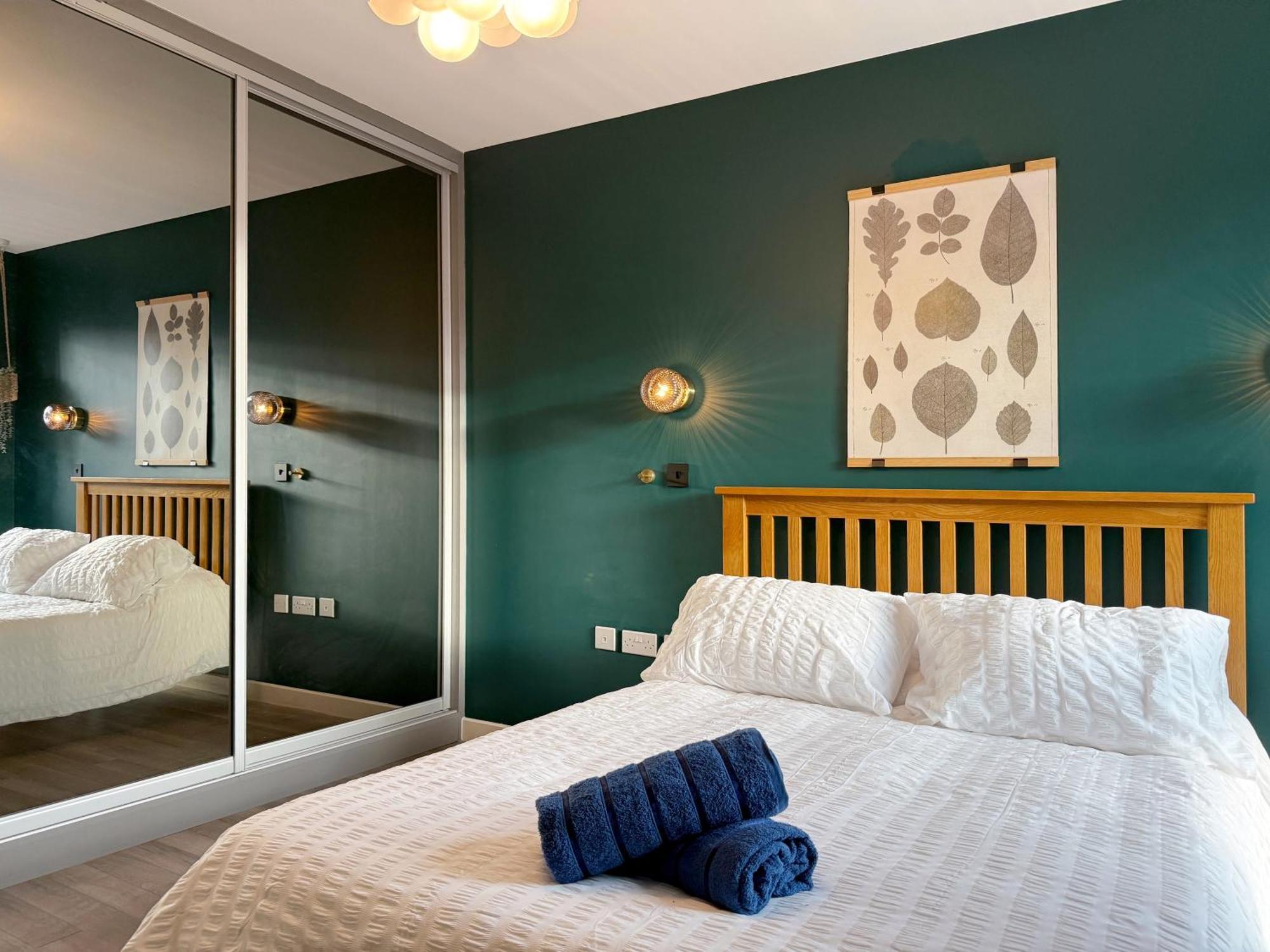 George's Place In Wembley - Close To Wembley Stadium & Wembley Arena Apartment London